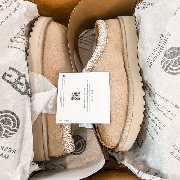 NWT UGG Tasman Slipper Clog Mustard Seed Women’s Size 6 - Picture 7 of 15